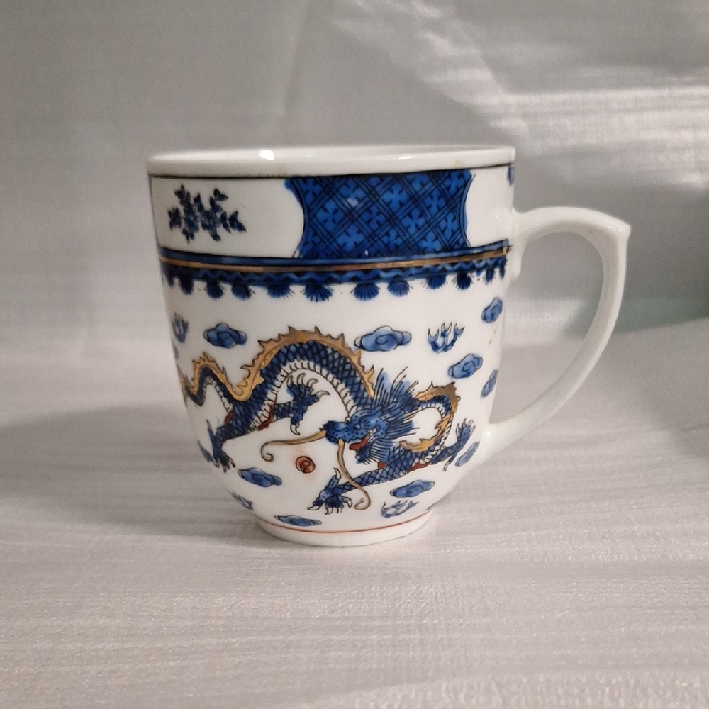 Blue and Gold Dragon Mug